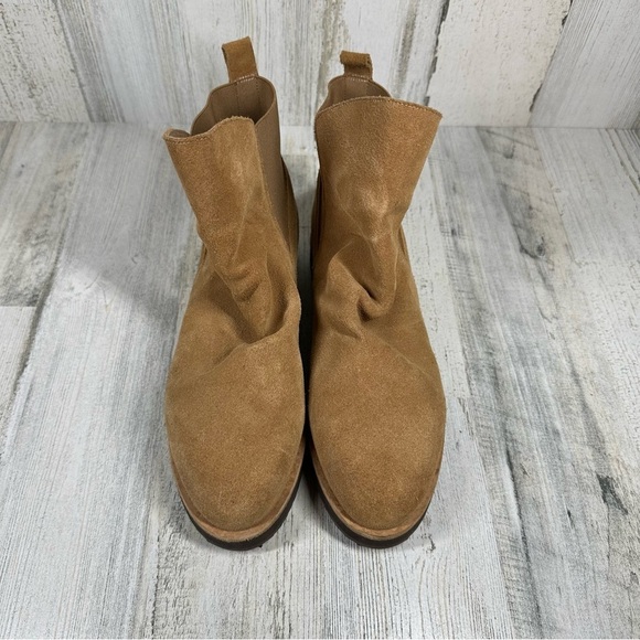 Patricia Green Charlee Sport Comfort Bootie in Tan Suede - Picture 6 of 13